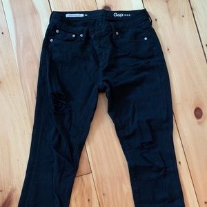 Gap mid-rise girlfriend jeans